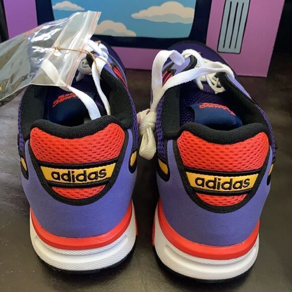 Adidas x The Simpsons Flaming Moes ZX1000 - Picture 8 of 13